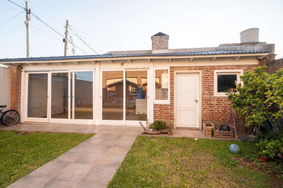VENTA CASA DE CATEGORÍA 3 DORMITORIOS EN SUITE