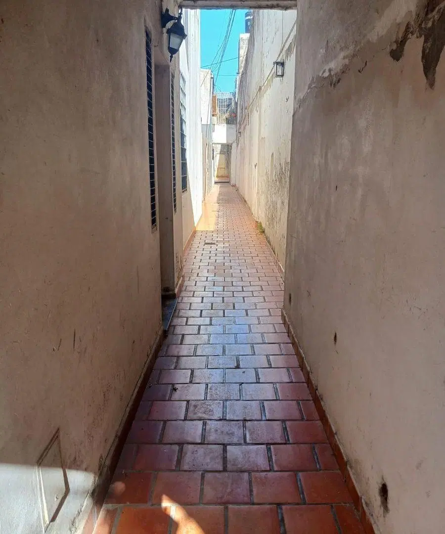 VTA. TERRENO INTERNO-ZONA CENTRO-LISTO P/CONSTRUIR 2