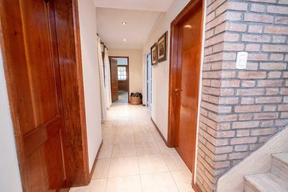 ESPECTACULAR CASA EN VENTA ZONA CENTRO 3