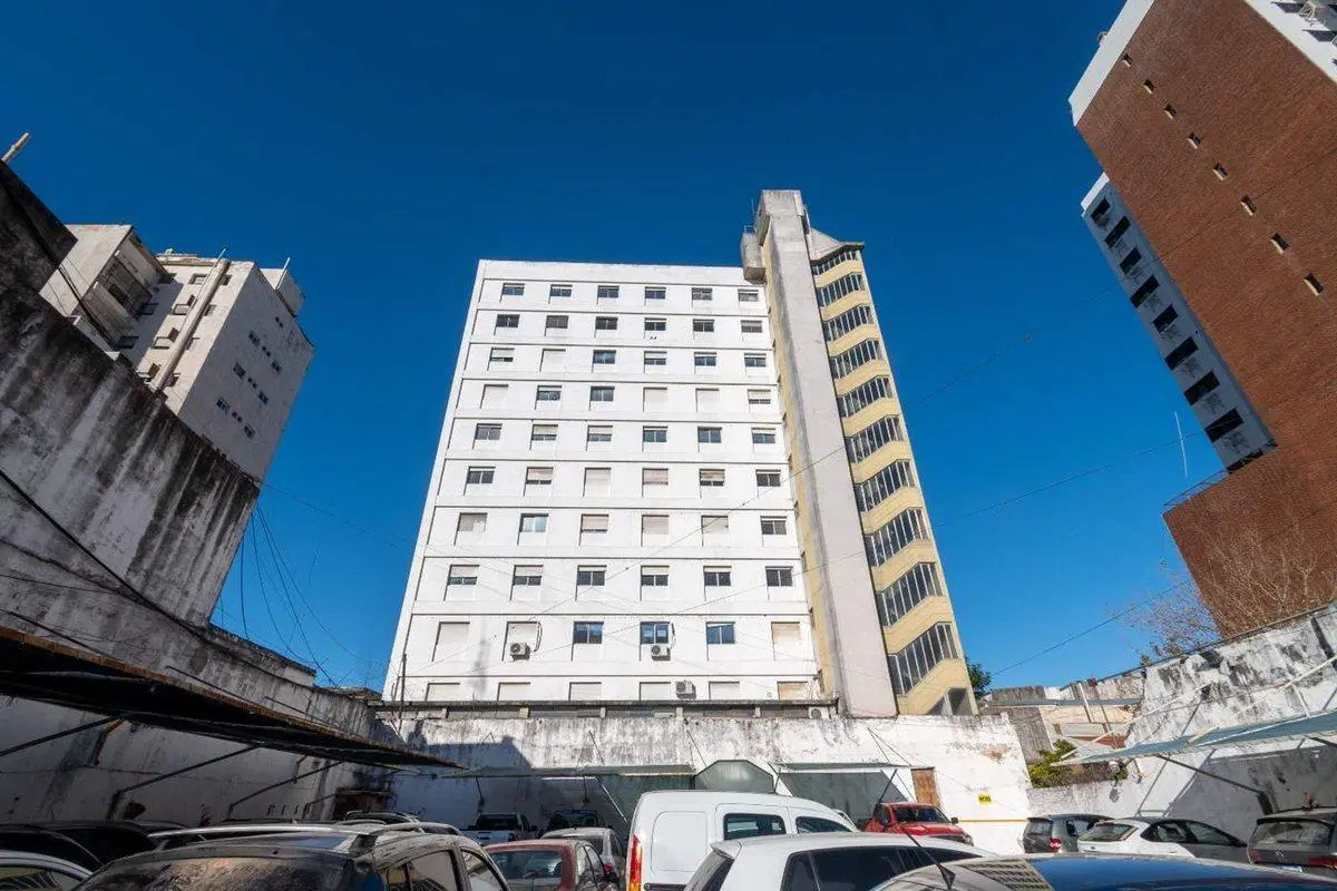 Edificio Completo - Locales comerciales y Oficinas 2
