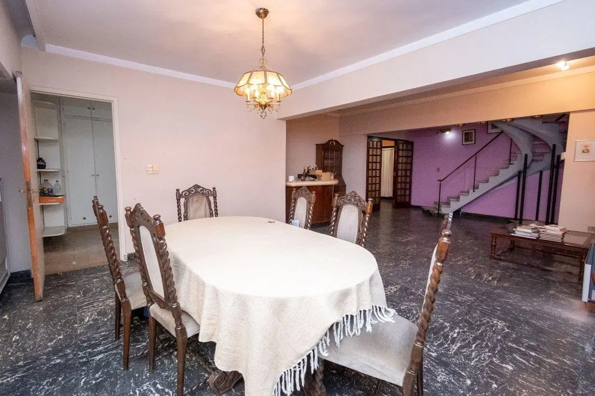 Casa con potencial para clinica 5