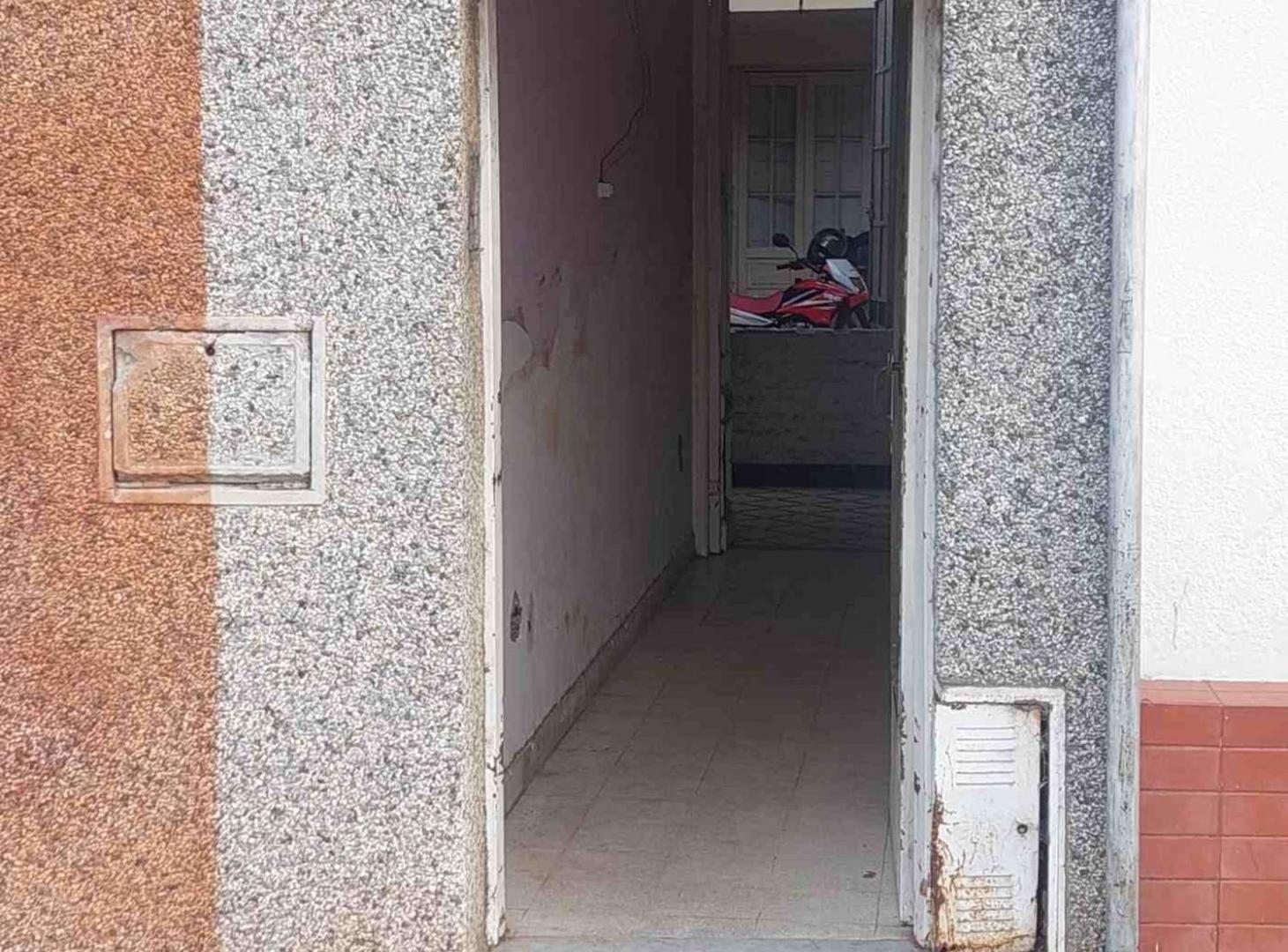 Venta Casa 7 dorm a Refaccionar