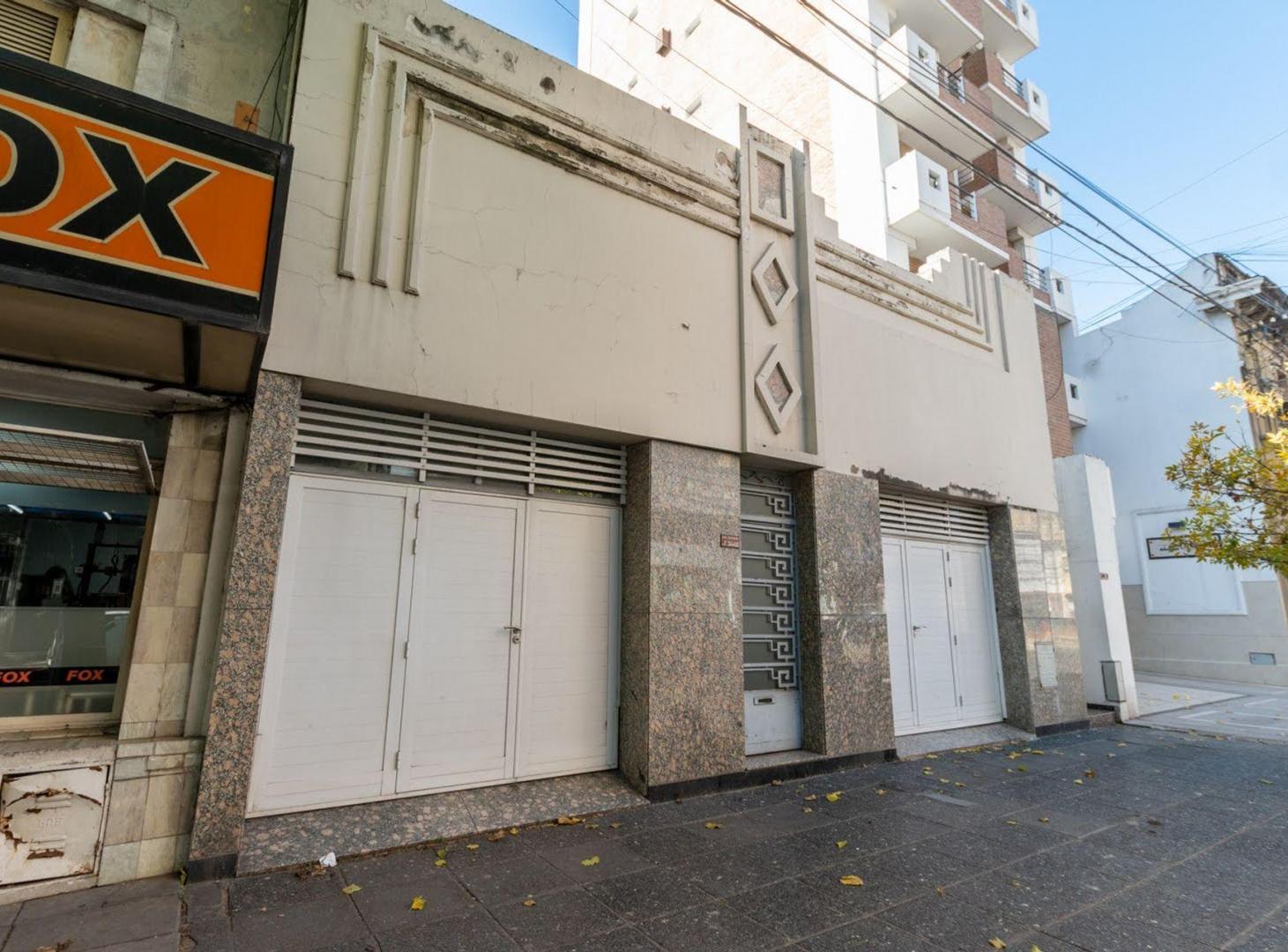 VENTA - CASA DE ESTILO EN RECOLETA