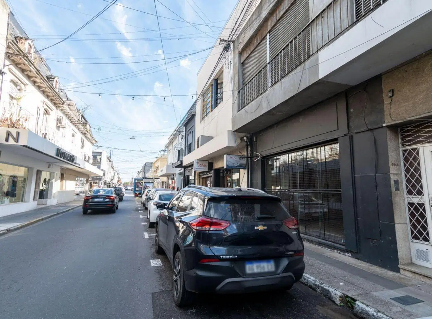 VENTA– LOCAL COMERCIAL EN PLENO CENTRO DE SANTA FE 3