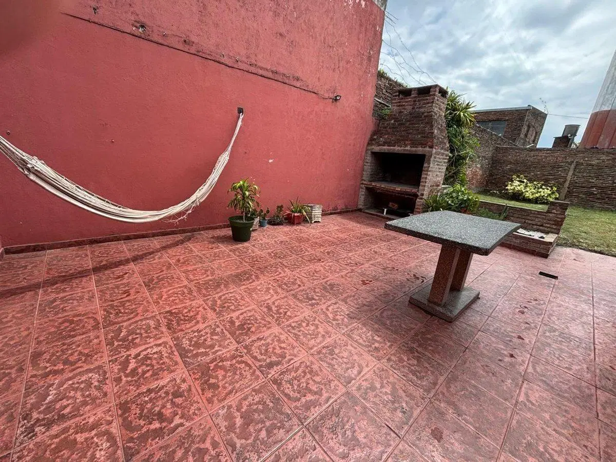 VENTA DE INTERESANTE PROPIEDAD BONEO 3000 5