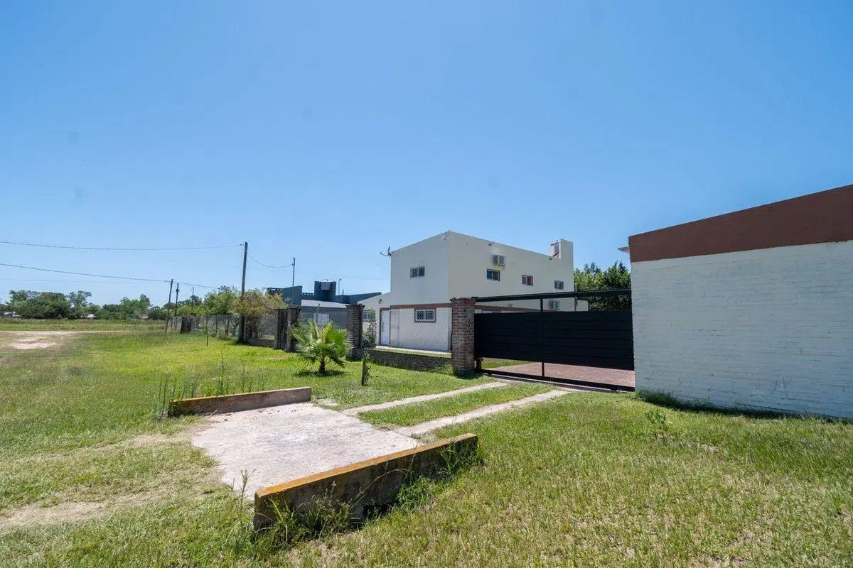 Venta Casa 3 dorm, pileta y parque en Caima 5