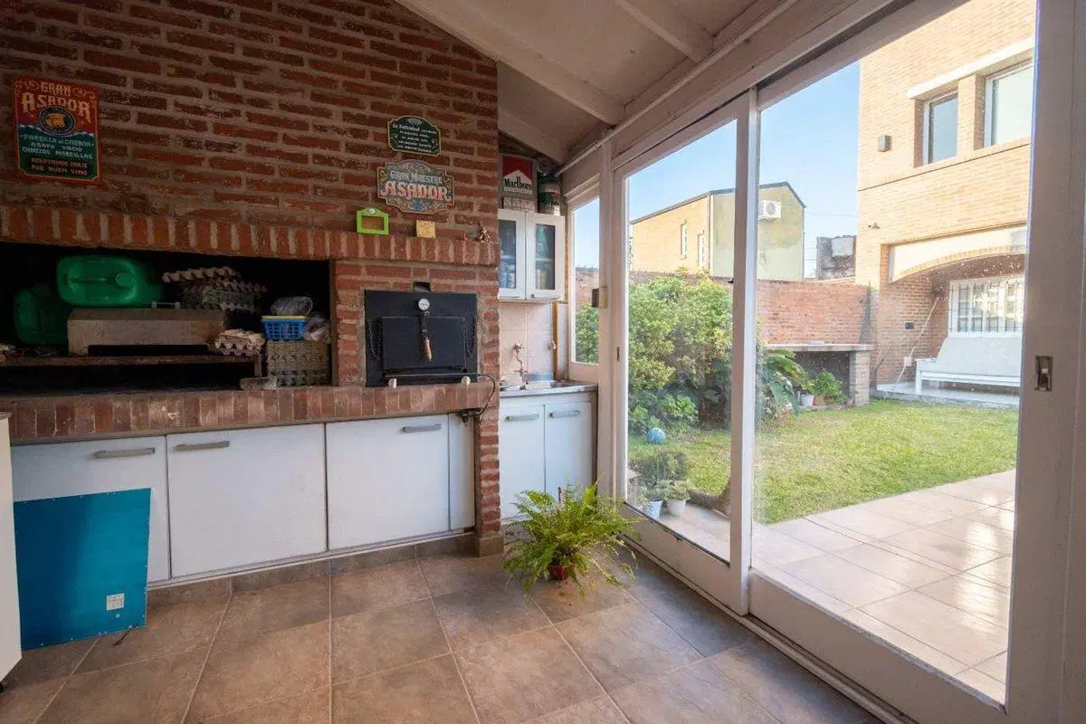 VENTA CASA DE CATEGORÍA 3 DORMITORIOS EN SUITE 3