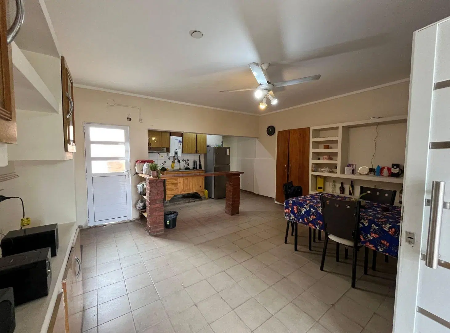 Casa en venta con Gran terreno 4