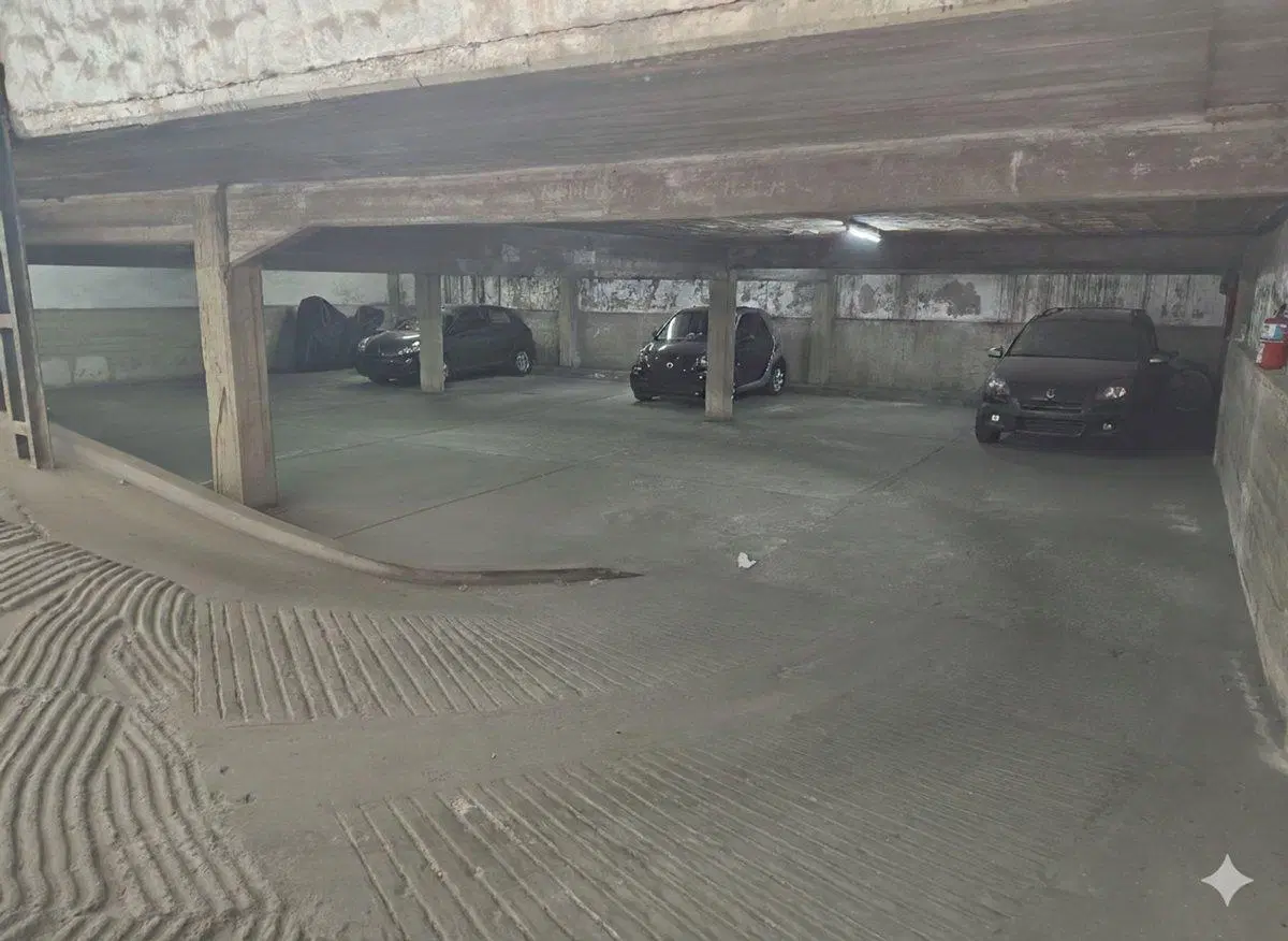 COCHERA EN VENTA EN EL CENTRO DE SANTA FE 8