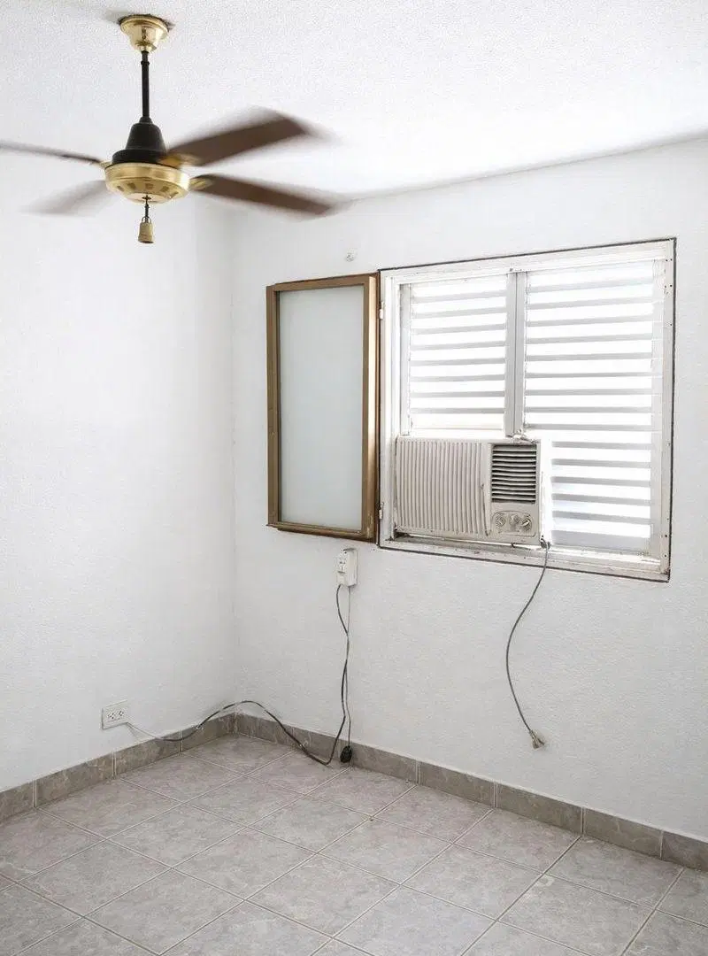 DPRO EN FONAVI CENTENARIO MANZ 1 ESCALERA 5 PISO 1 2
