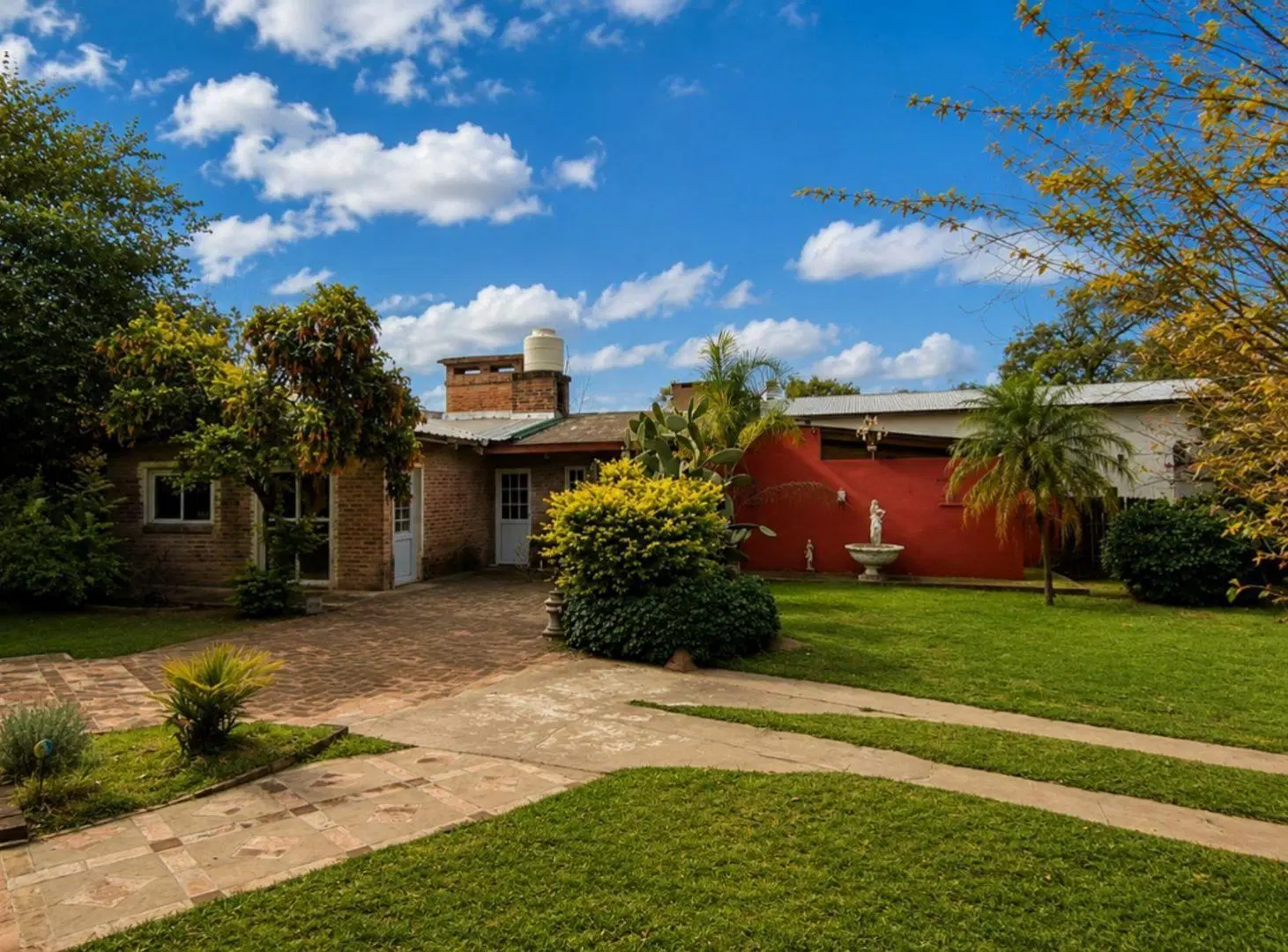 Venta de Casa en Colastine pileta y quincho 3