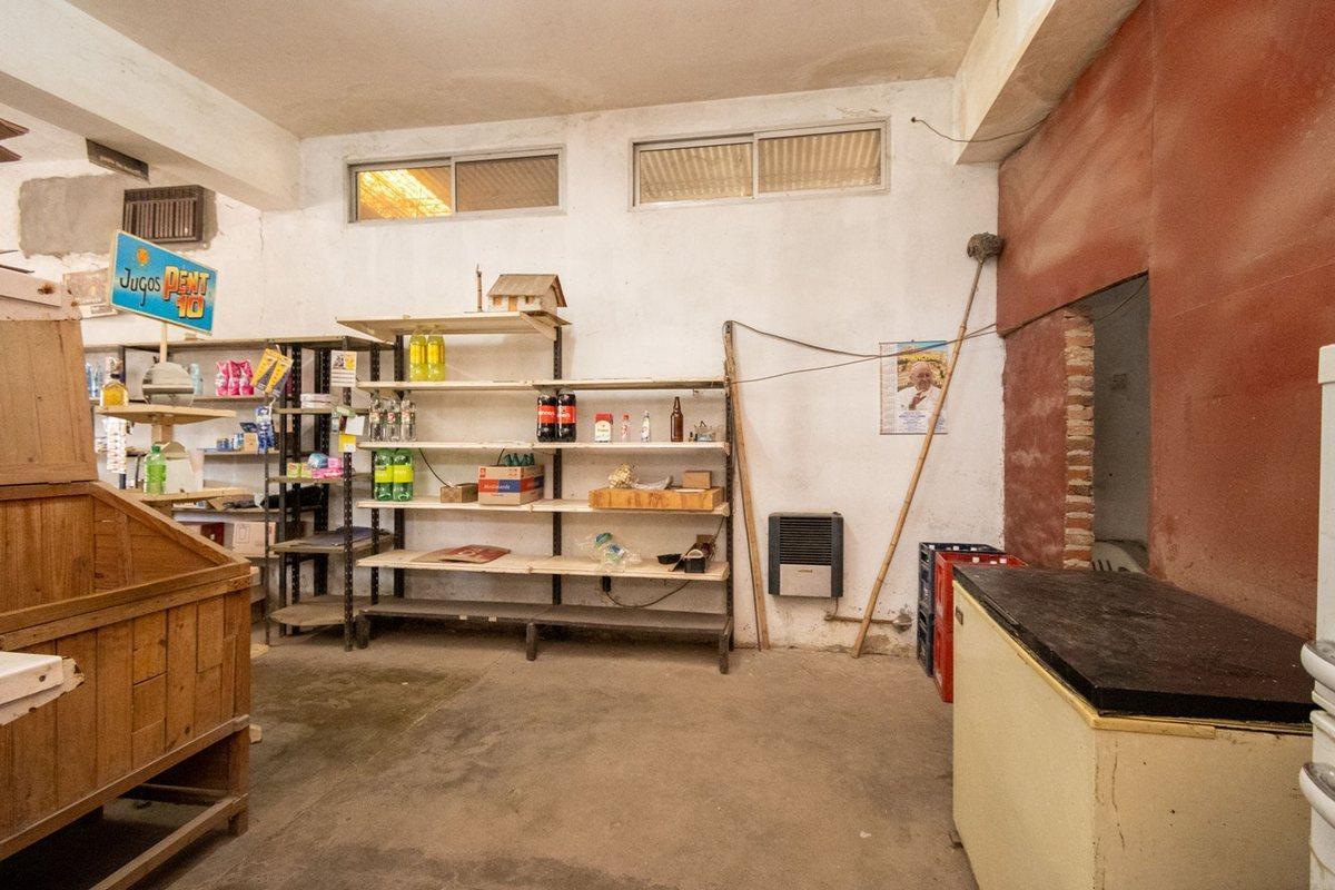 Foto de Venta de Casa + Local comercial + Galpón en Recreo, imagen 4