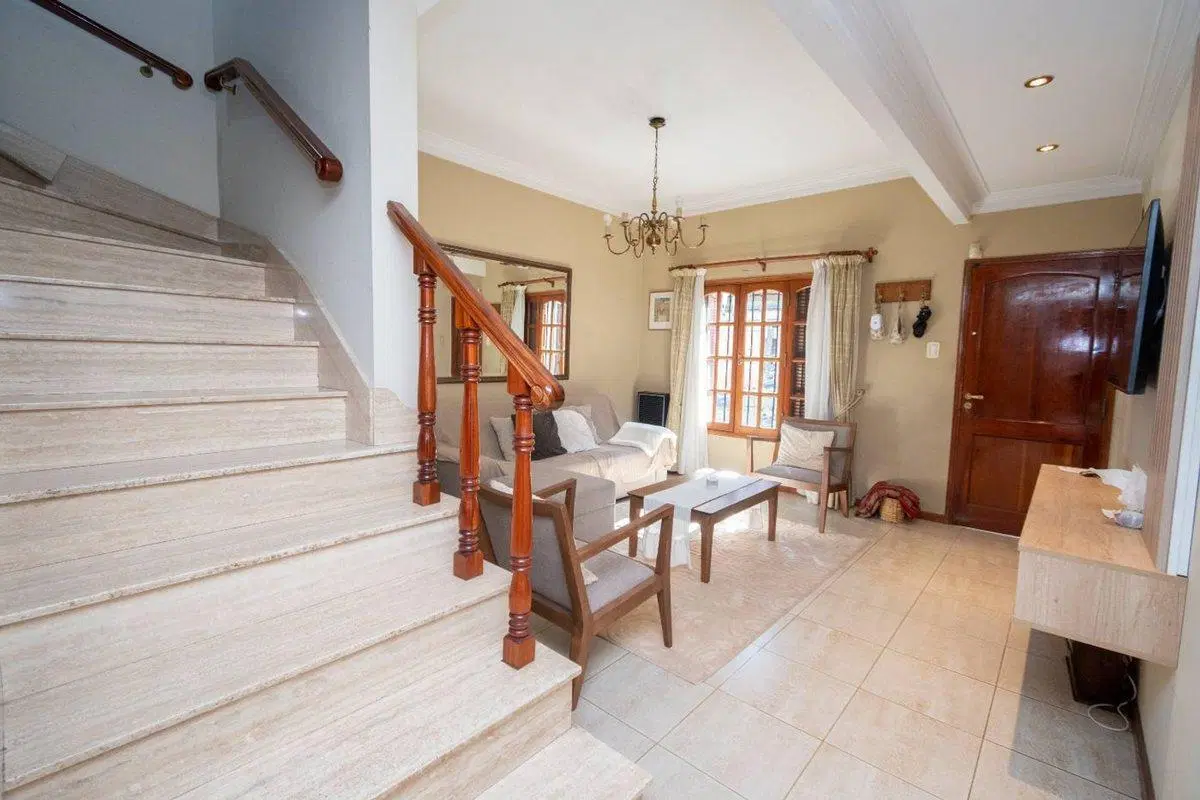 ESPECTACULAR CASA EN VENTA ZONA CENTRO 4