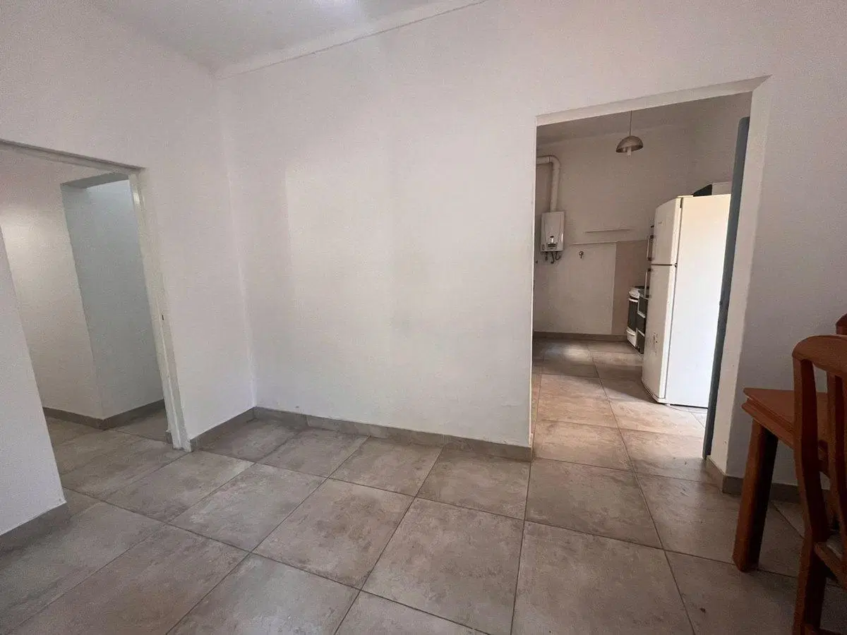 Venta Depto Interno de 1 Dorm, Escritorio y Patio 5