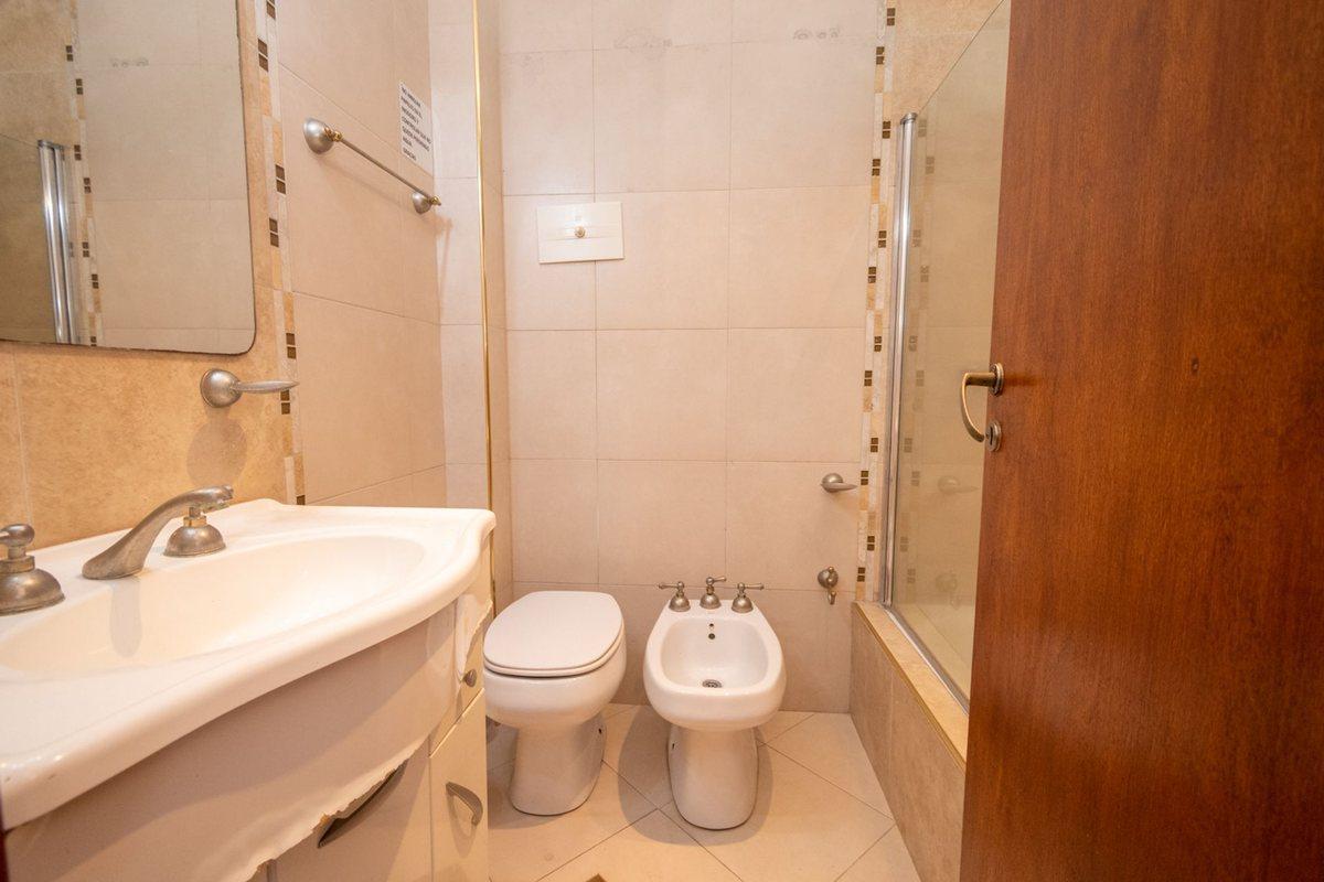 Foto de VENTA CASA 4 DORMITORIOS PILETA QUINCHO LAS PALTAS, imagen 5