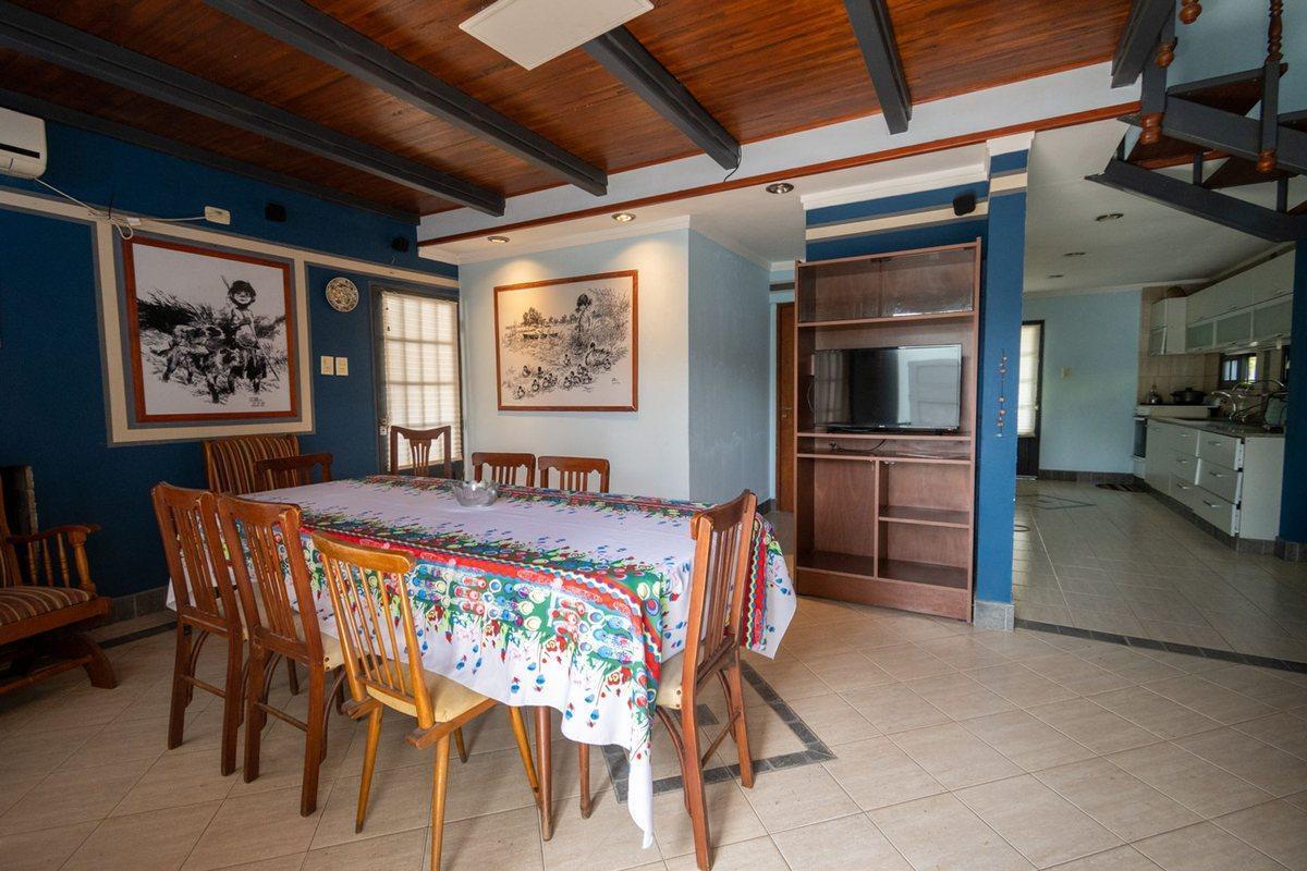 Foto de VENTA CASA 4 DORMITORIOS PILETA QUINCHO LAS PALTAS, imagen 4