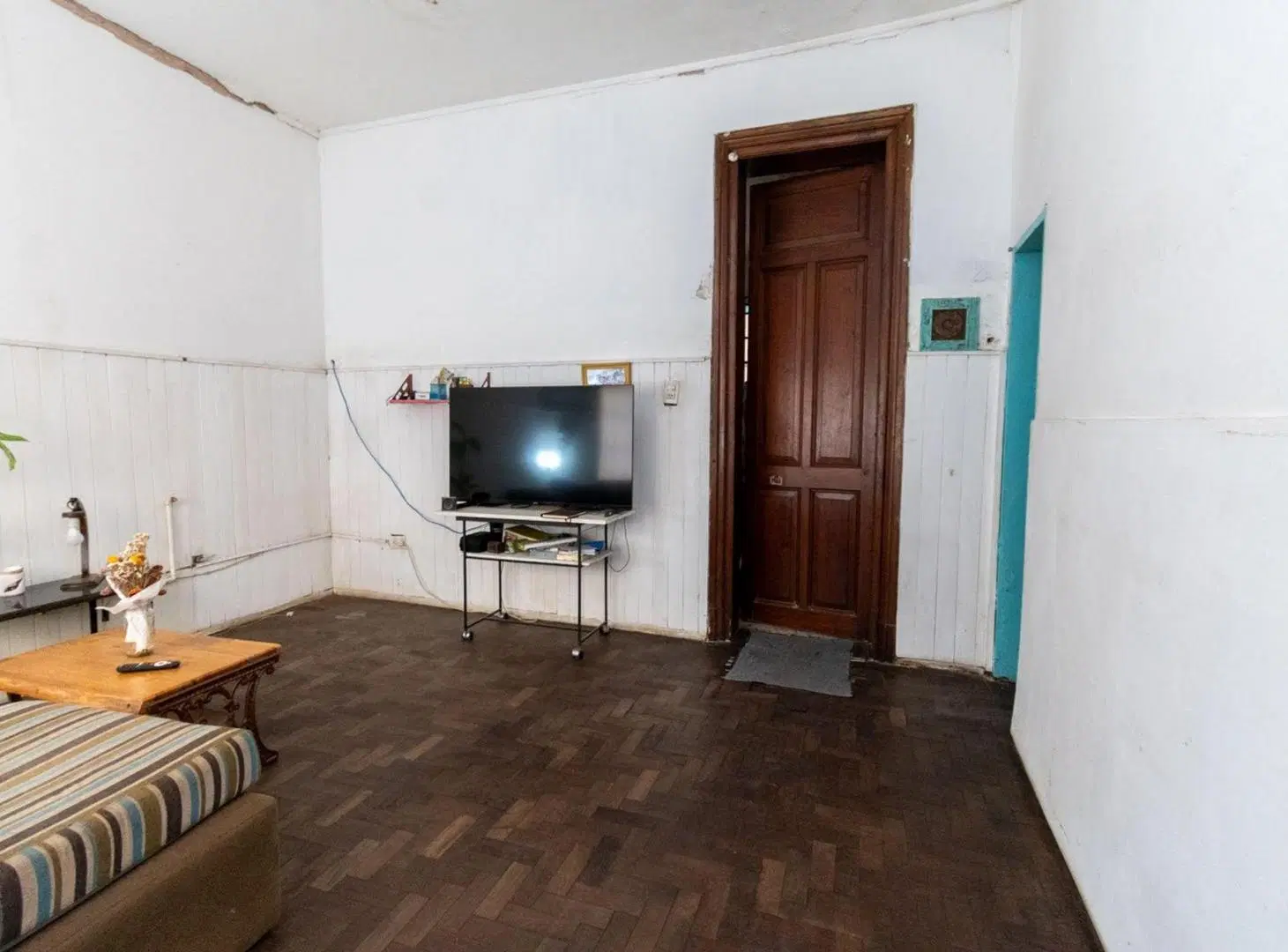 Casa en Vta 3 dorm, local y cochera e/Boulevares 5