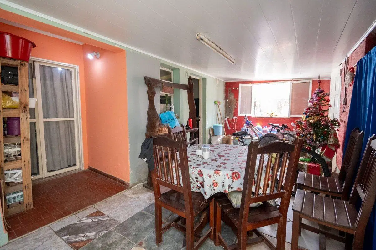 DEPARTAMENTO TIPO CASA 3 DORM ,PATIO, GUARDA COCHE 5
