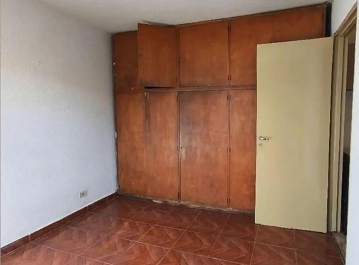 DPTO 3 DORMITORIO REFACCIONADO A NUEVO CENTENARIO 3