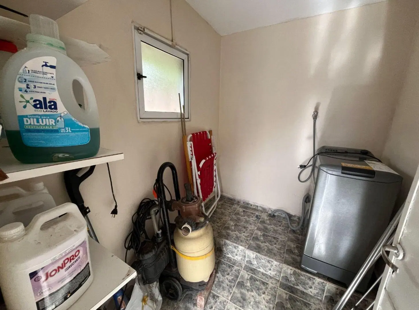 Casa en venta con Gran terreno 8