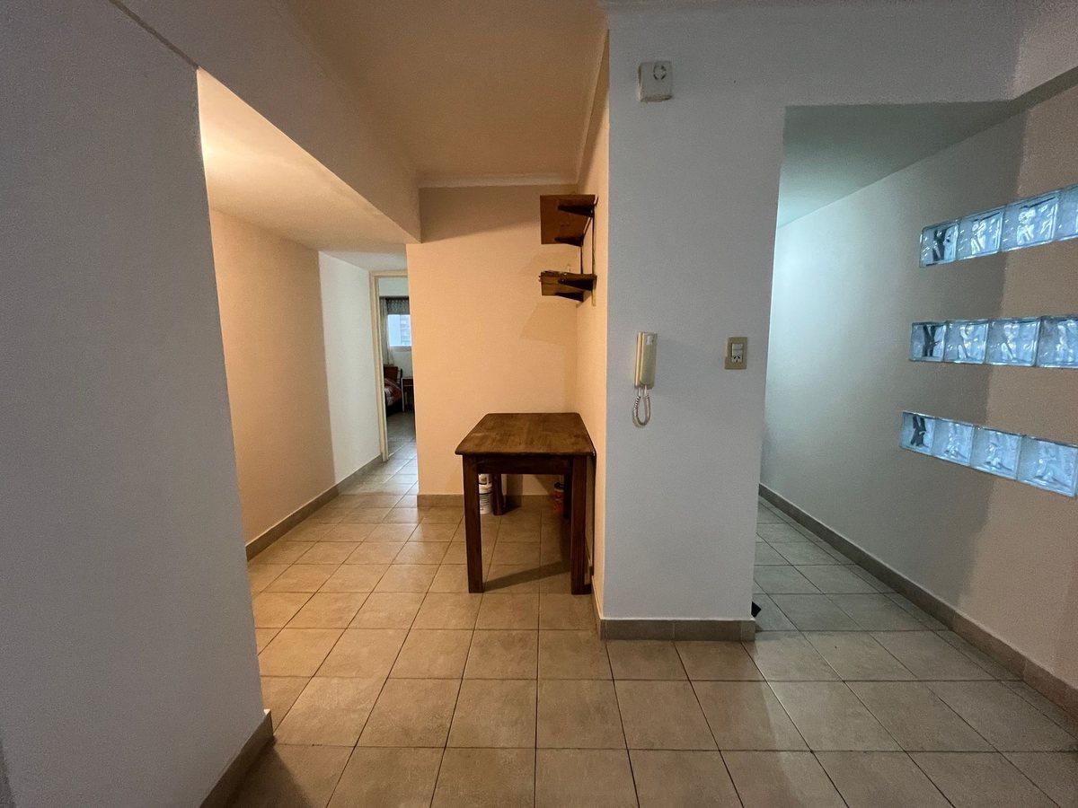 Foto de VENTA DEPARTAMENTO 1 DORMITORIO - CENTRO, imagen 3