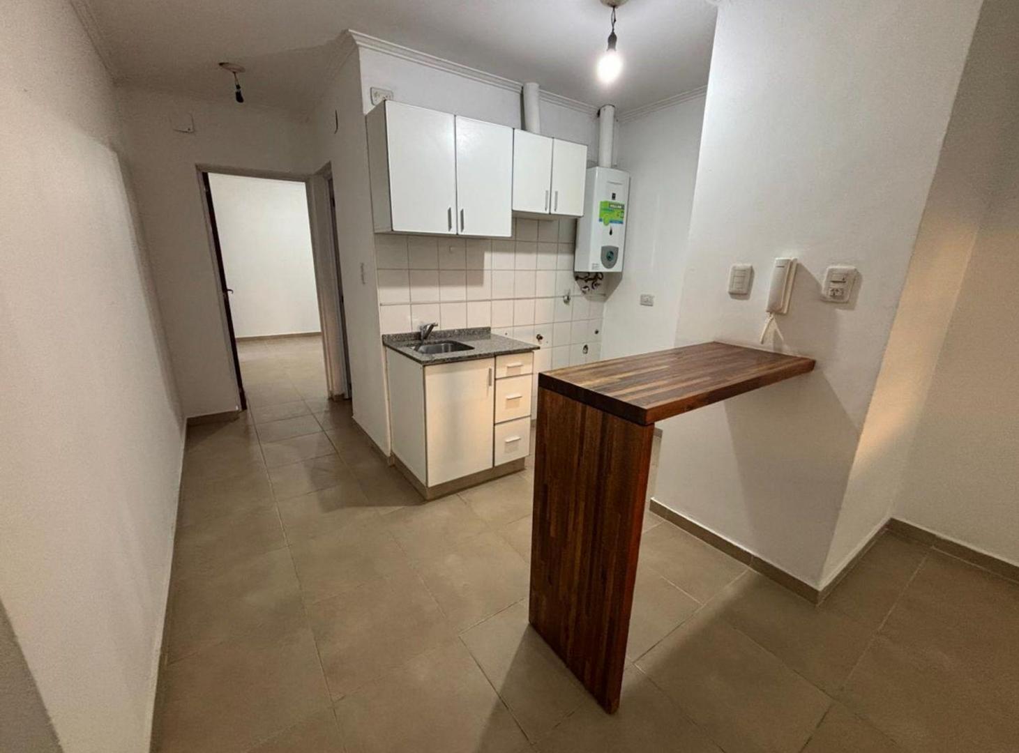 Foto de ALQUILER PH 1 DORMITORIO BARRIO FOMENTO 9 DE JULIO, imagen 4
