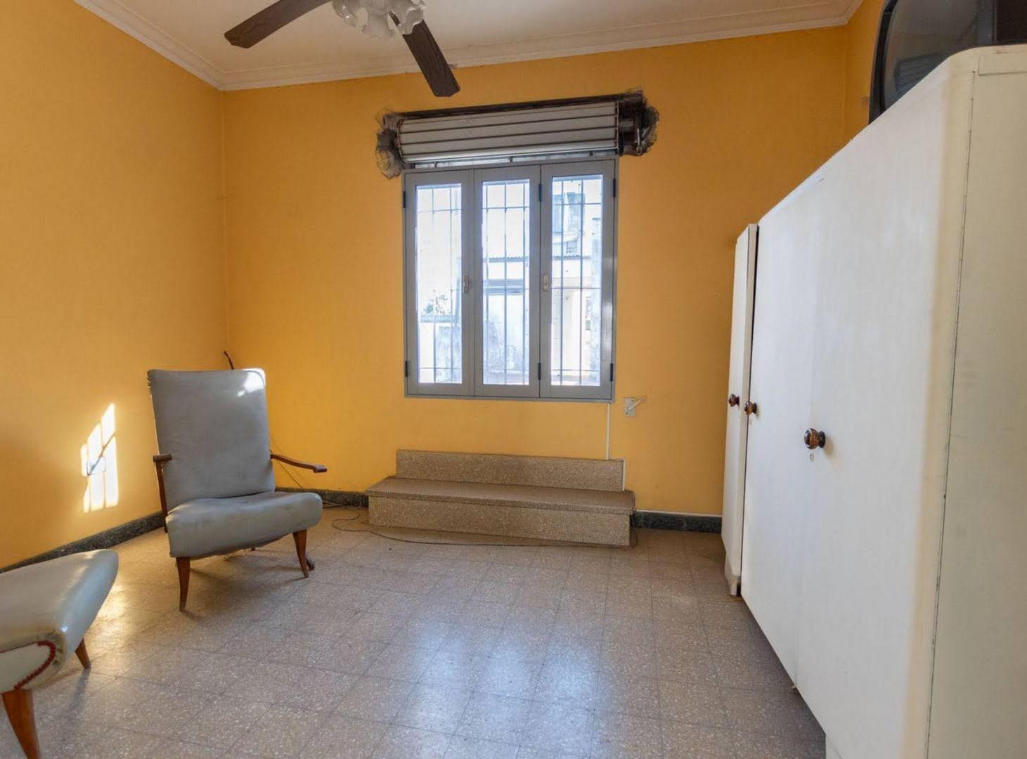 Foto de Venta - Casa 4 Dormitorios en Barrio Constituyente, imagen 4