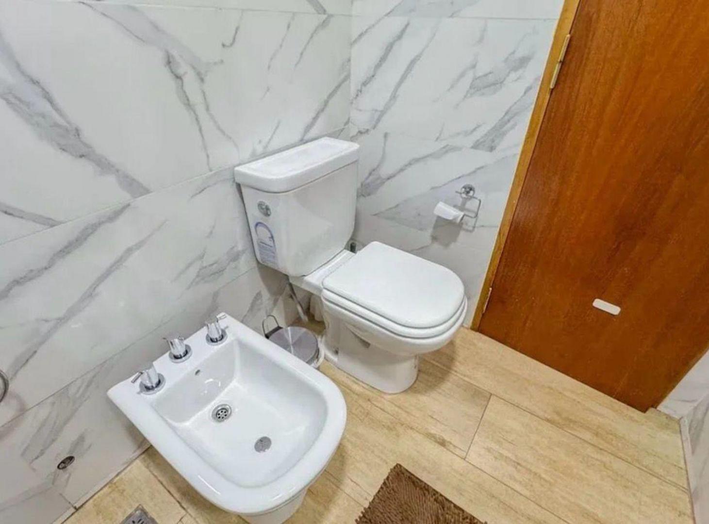 Foto de Casa 4 Dorm con Cochera y Pileta, imagen 4