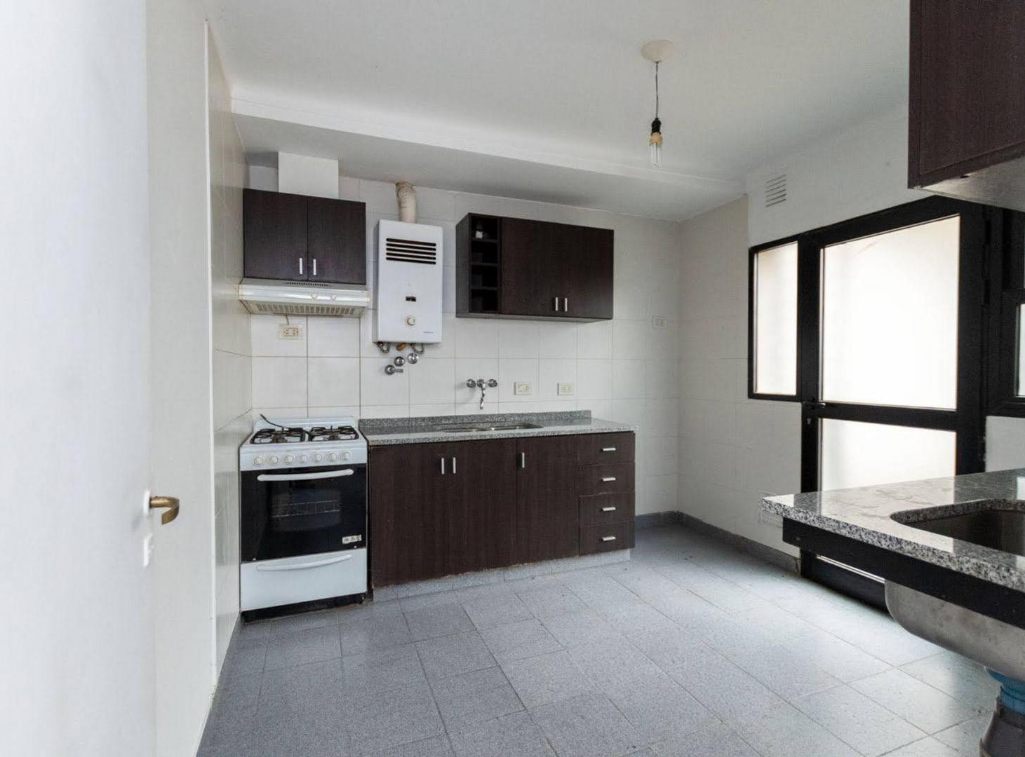 Foto de CASA EN VENTA - BARRIO JUDICIALES, imagen 1