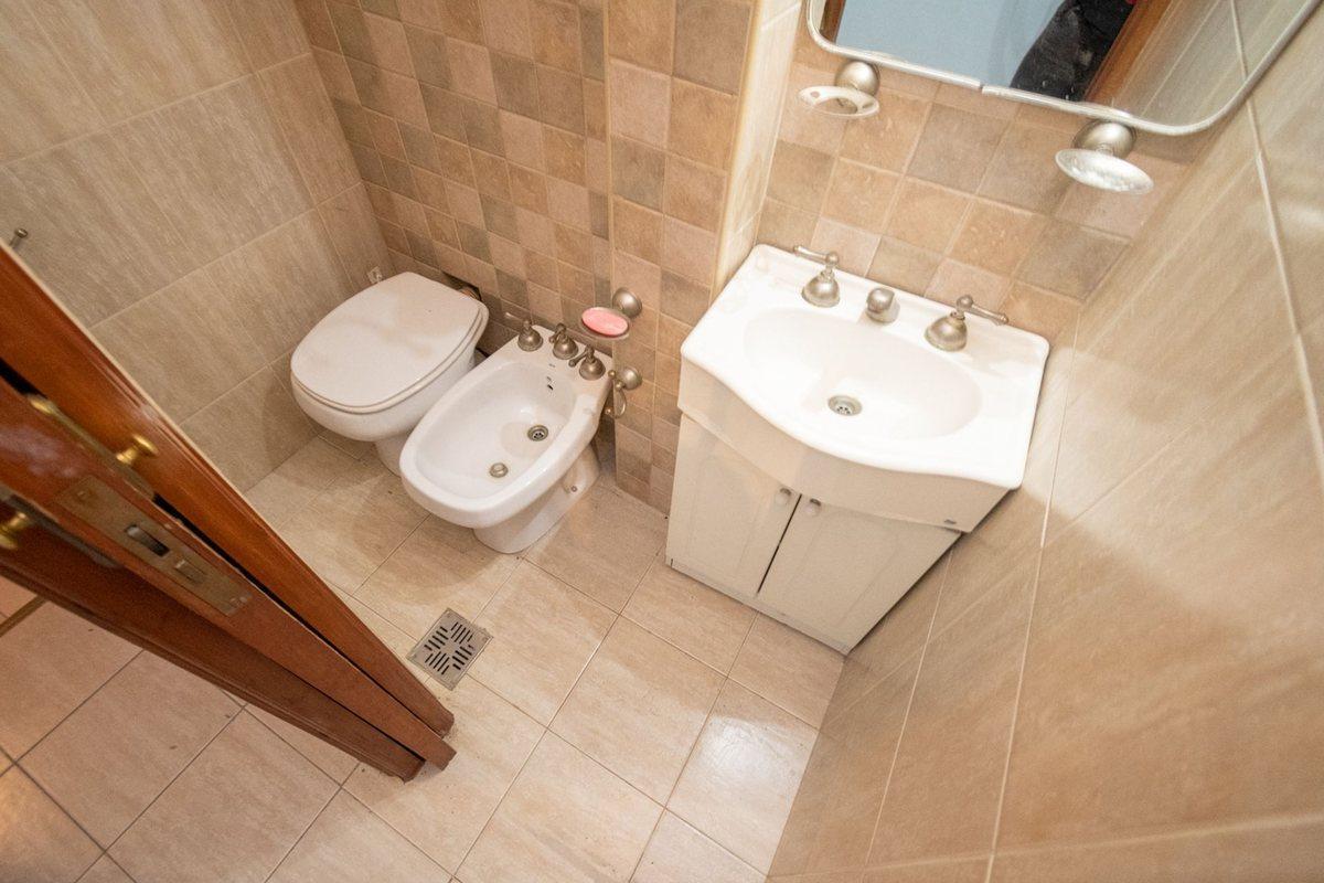Foto de VENTA CASA 4 DORMITORIOS PILETA QUINCHO LAS PALTAS, imagen 5