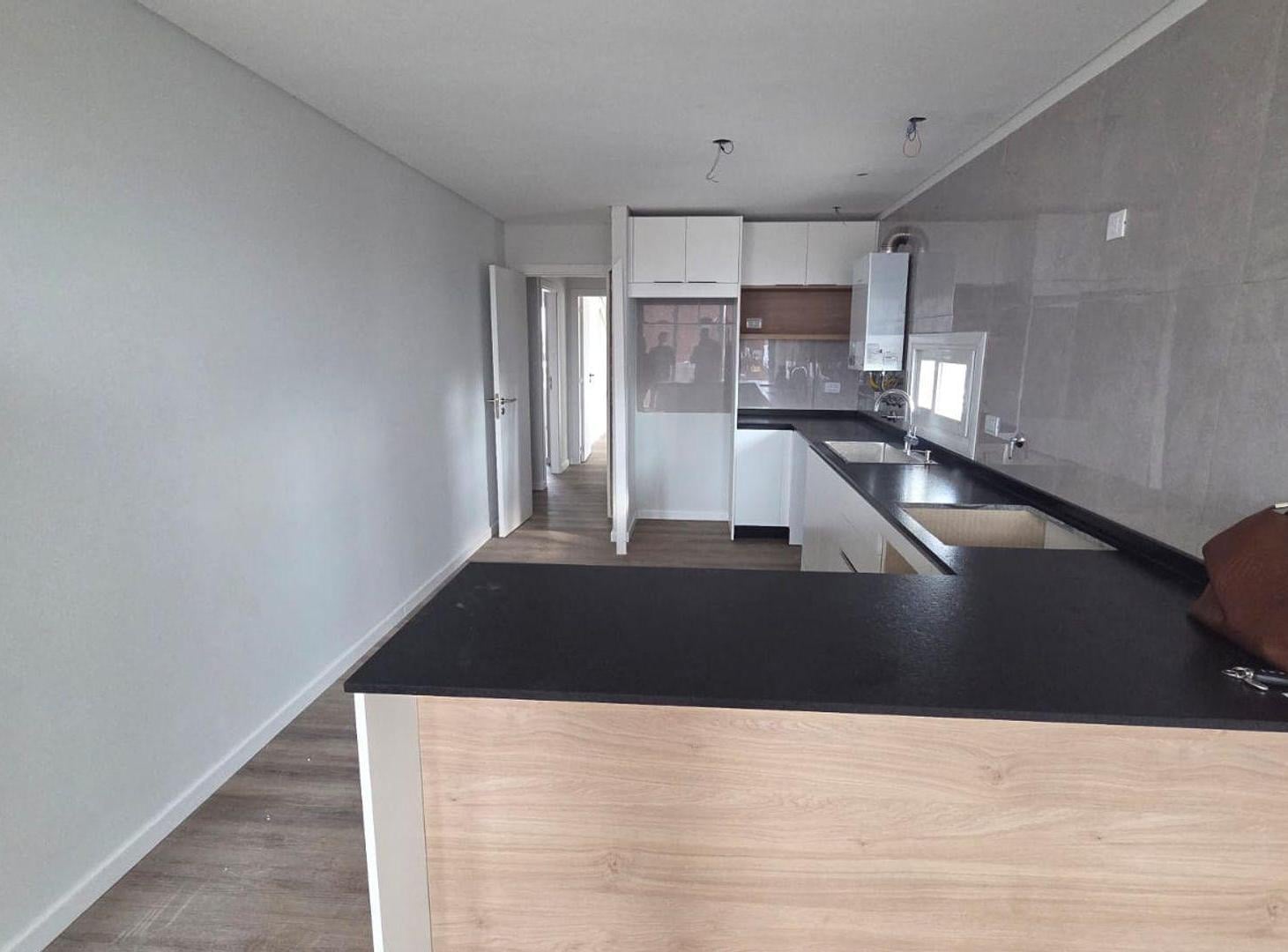 Foto de Semipiso de 2 dormitorios con cochera, imagen 2