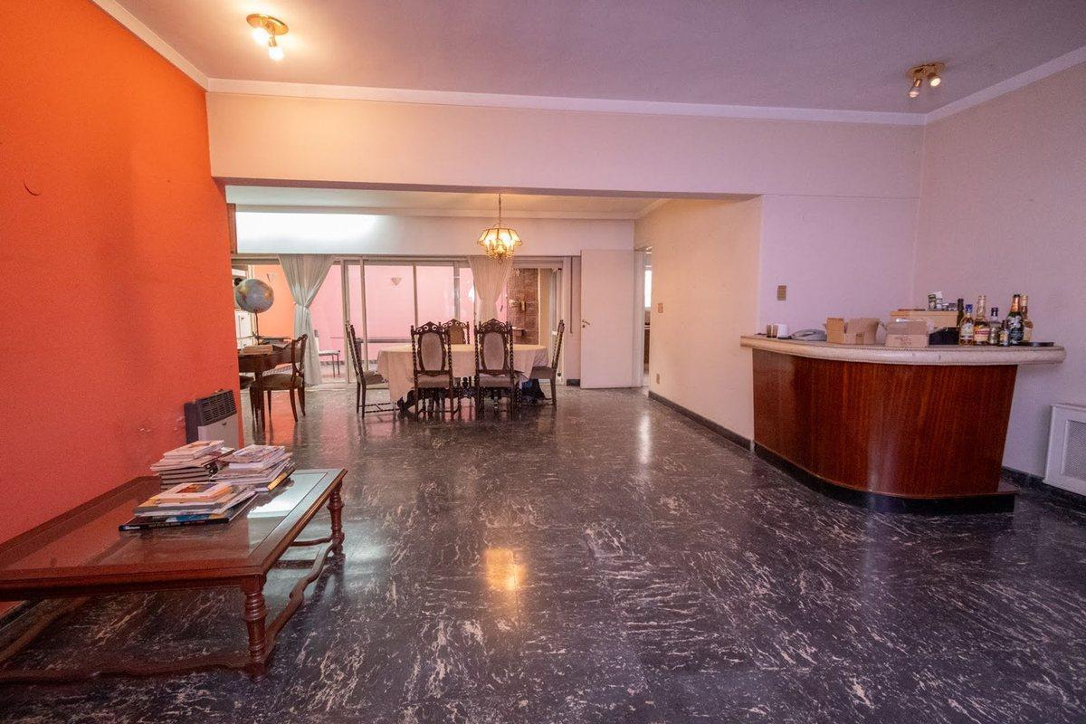 Foto de Casa con potencial para clinica, imagen 3