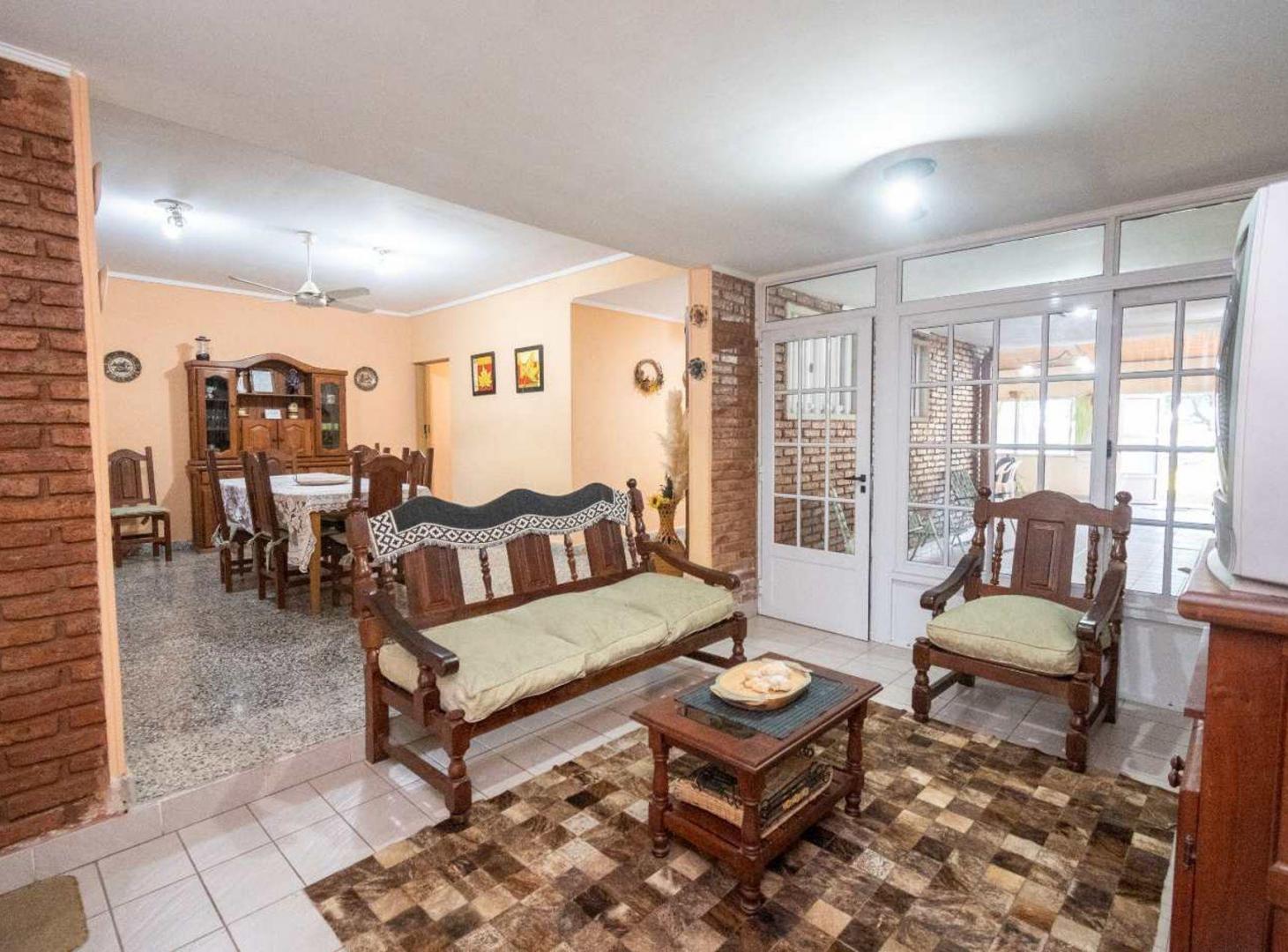 Foto de HERMOSA CASA CON SALIDA AL RIO EN LOS ZAPALLOS, imagen 4