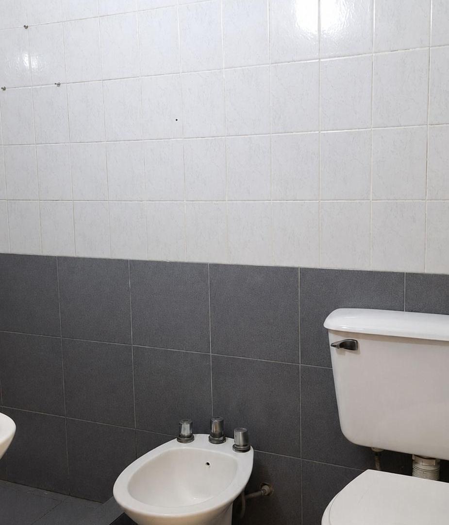Foto de Venta Casa 3/4 Dormitorios! Quincho y gran patio, imagen 5