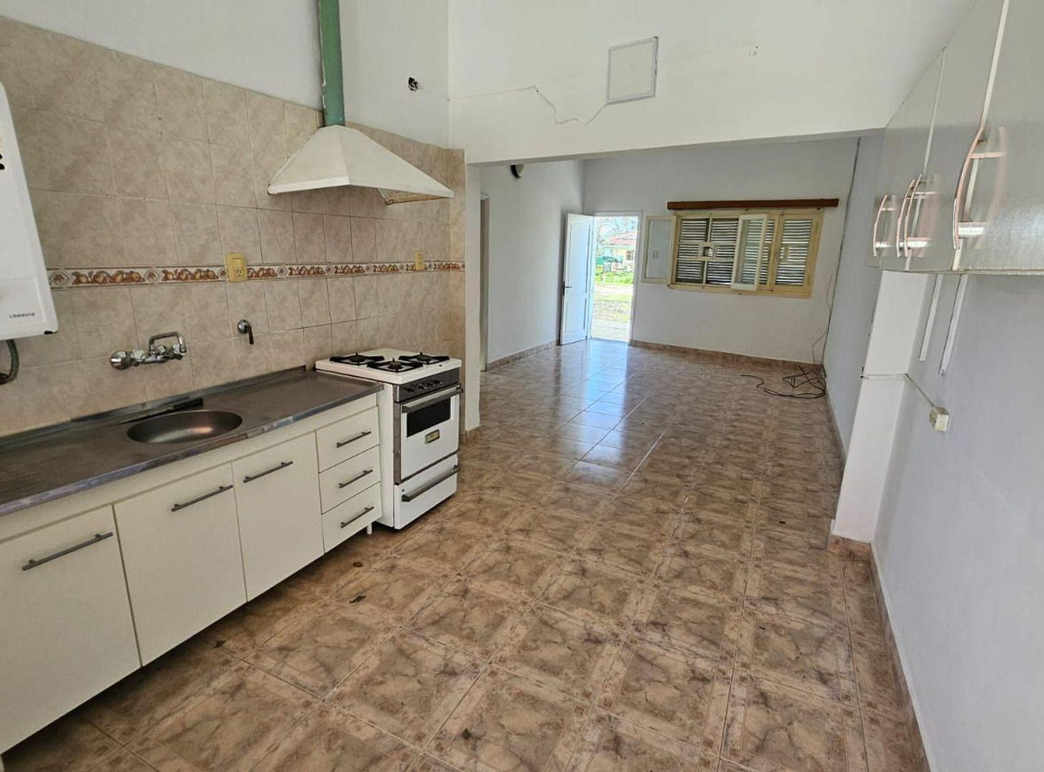 Foto de CASA QUINTA EN VTA. 2 DORM EXC UBICACION SAUCE V., imagen 1