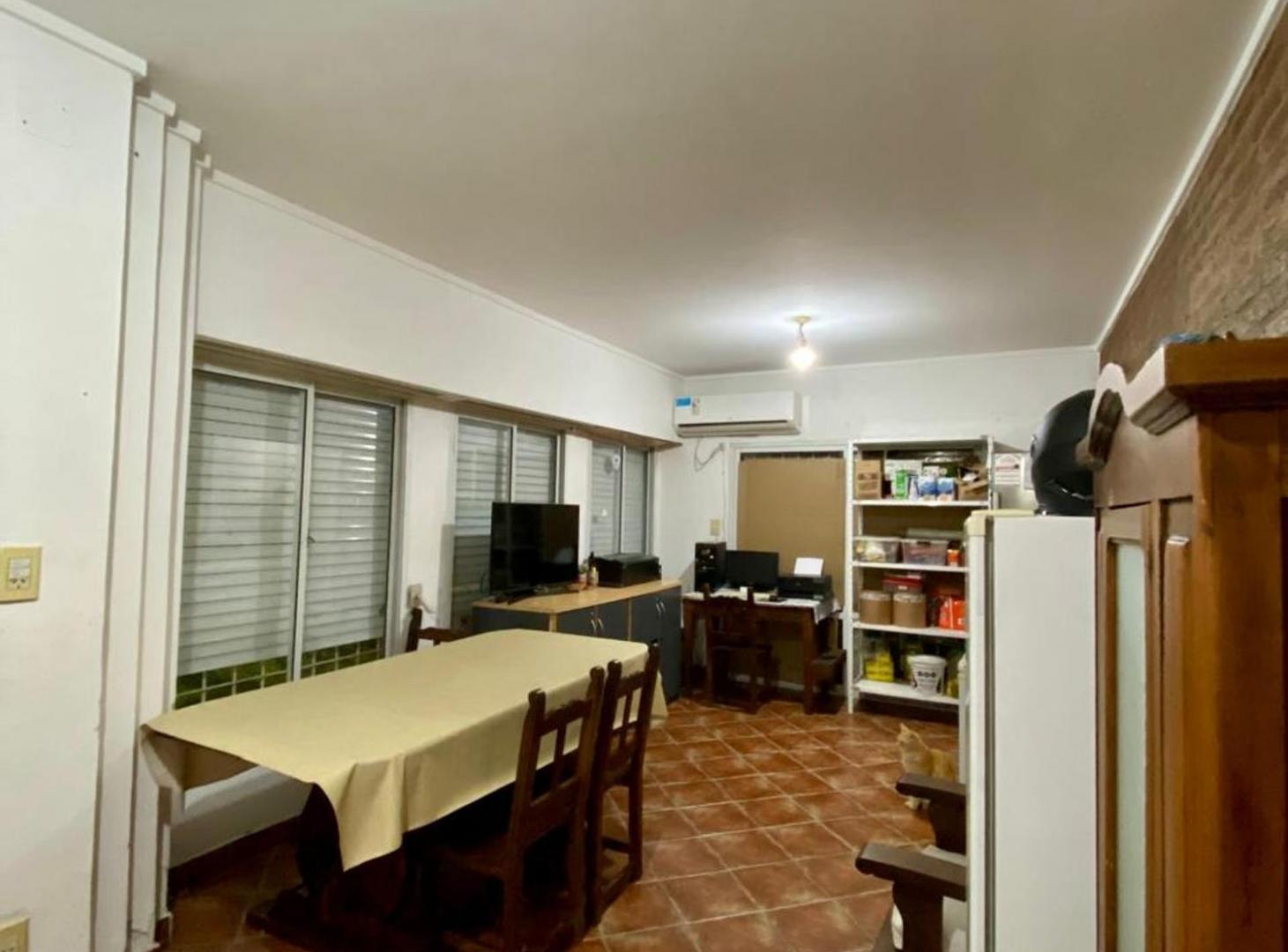 Foto de VENTA DE DEPARTAMENTO EN PB AL FRENTE CON PATIO, imagen 3