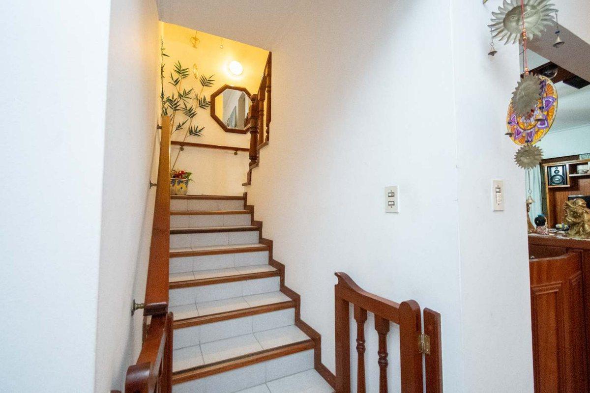 Foto de EXCLUSIVA CASA EN VENTA CON QUINCHO Y PILETA, imagen 4
