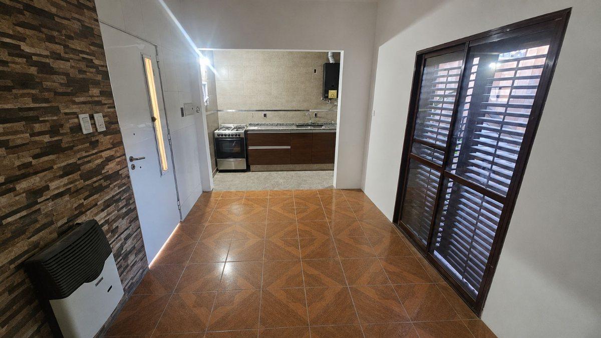 Foto de PH 2 DORM., ESCRITORIO Y TERRAZA CANDIOTI SUR, imagen 4