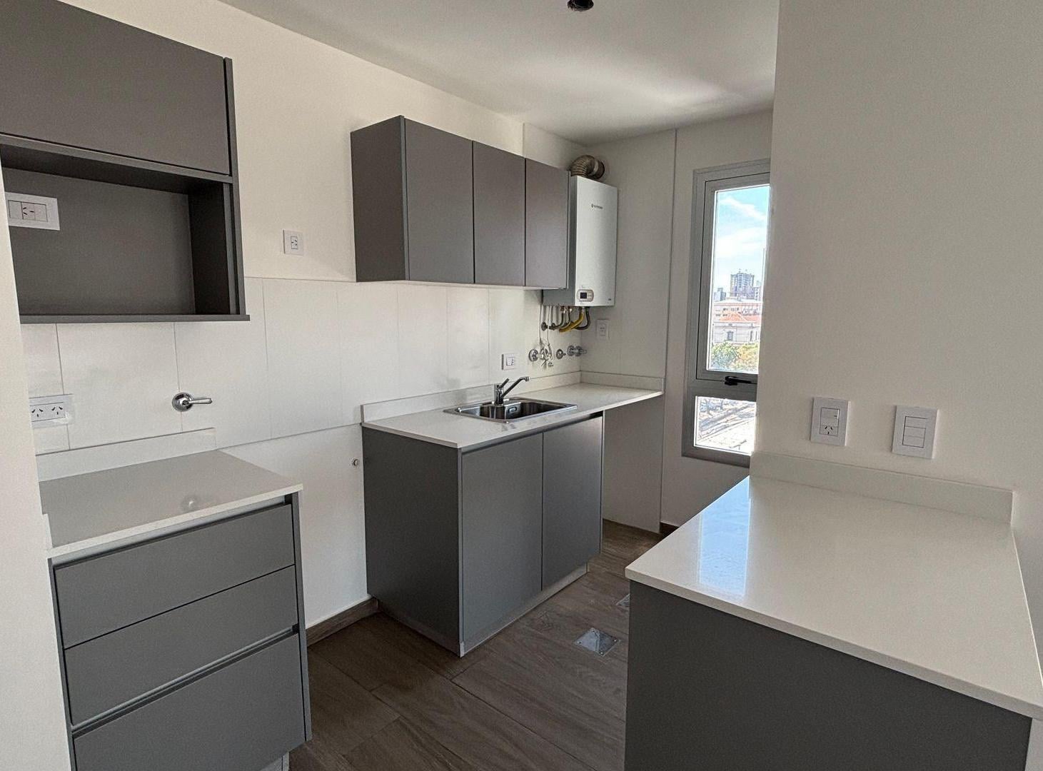 Foto de DEPARTAMENTO 1 DORMITORIO - TORRE MILAN, imagen 4