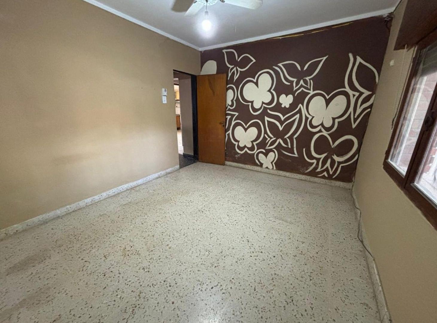 Foto de CASA DOS DORMITORIOS, COCHERA Y PILETA ZONA NORTE, imagen 2