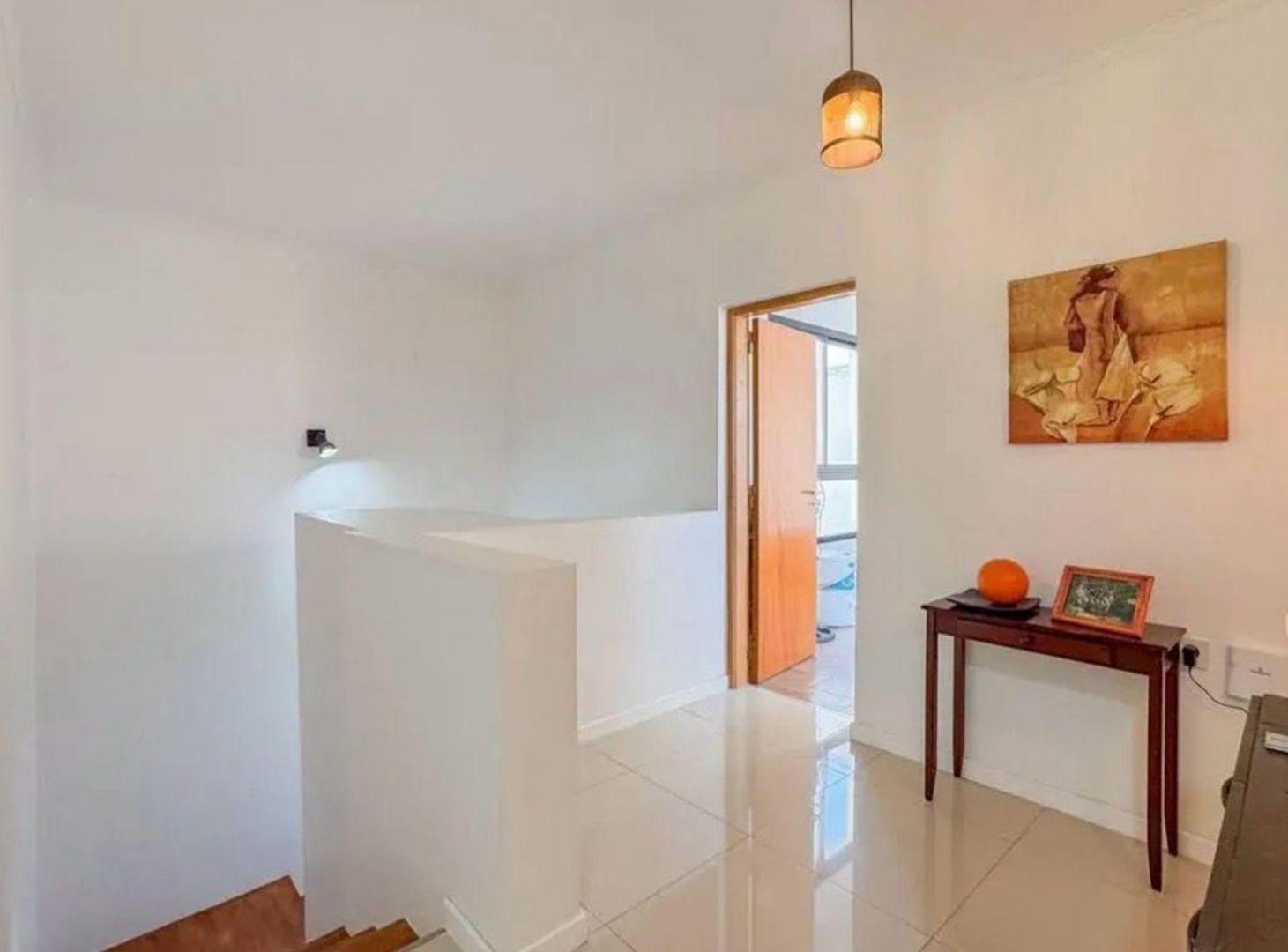 Foto de Casa 4 Dorm con Cochera y Pileta, imagen 3