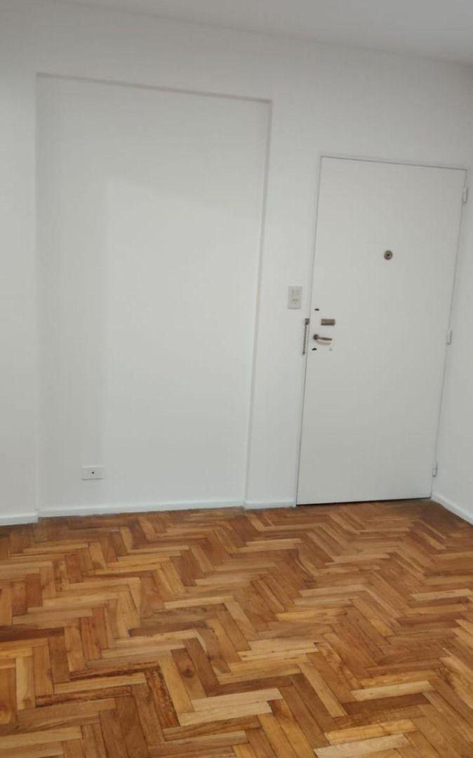 Foto de Excelente departamento 2 ambientes en Barrio Norte, sobre Av. Santa Fe, imagen 2