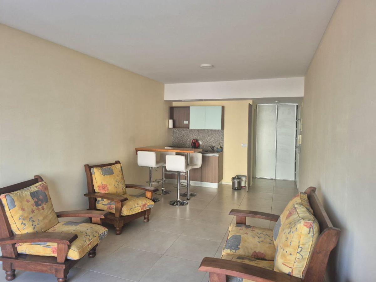 Foto de Excelente monoambiente con balcón, en edificio con amenities, imagen 3