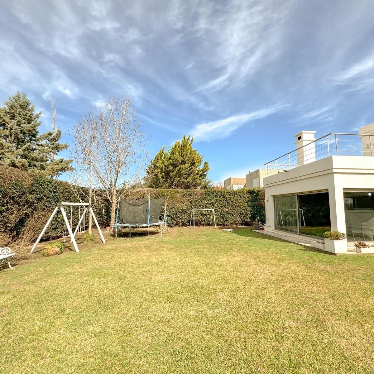 Casa 5 Dorm - Kentucky Club de Campo 5