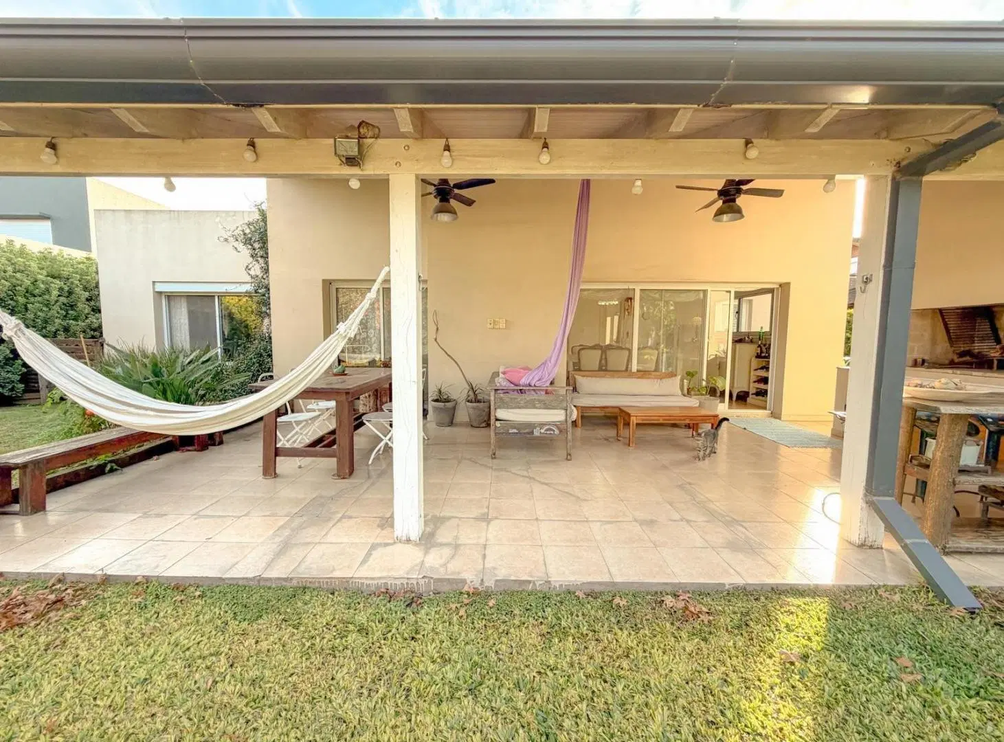 Casa 3 Dorm - Cadaques Funes Hills 2