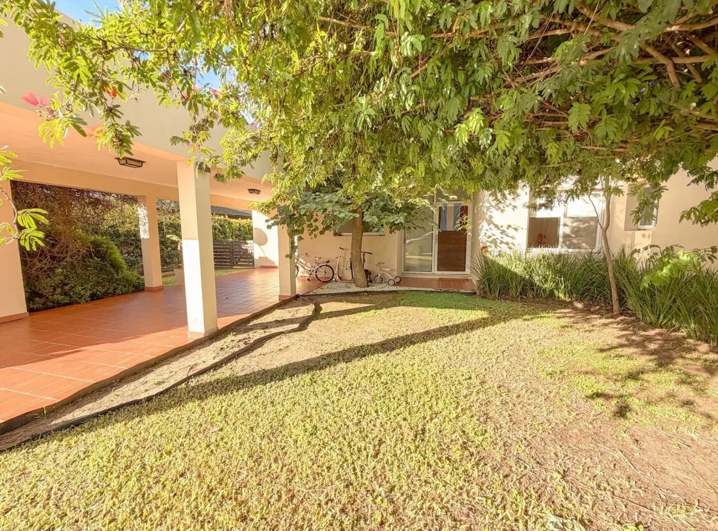 Casa 3 Dorm - Cadaques Funes Hills 4