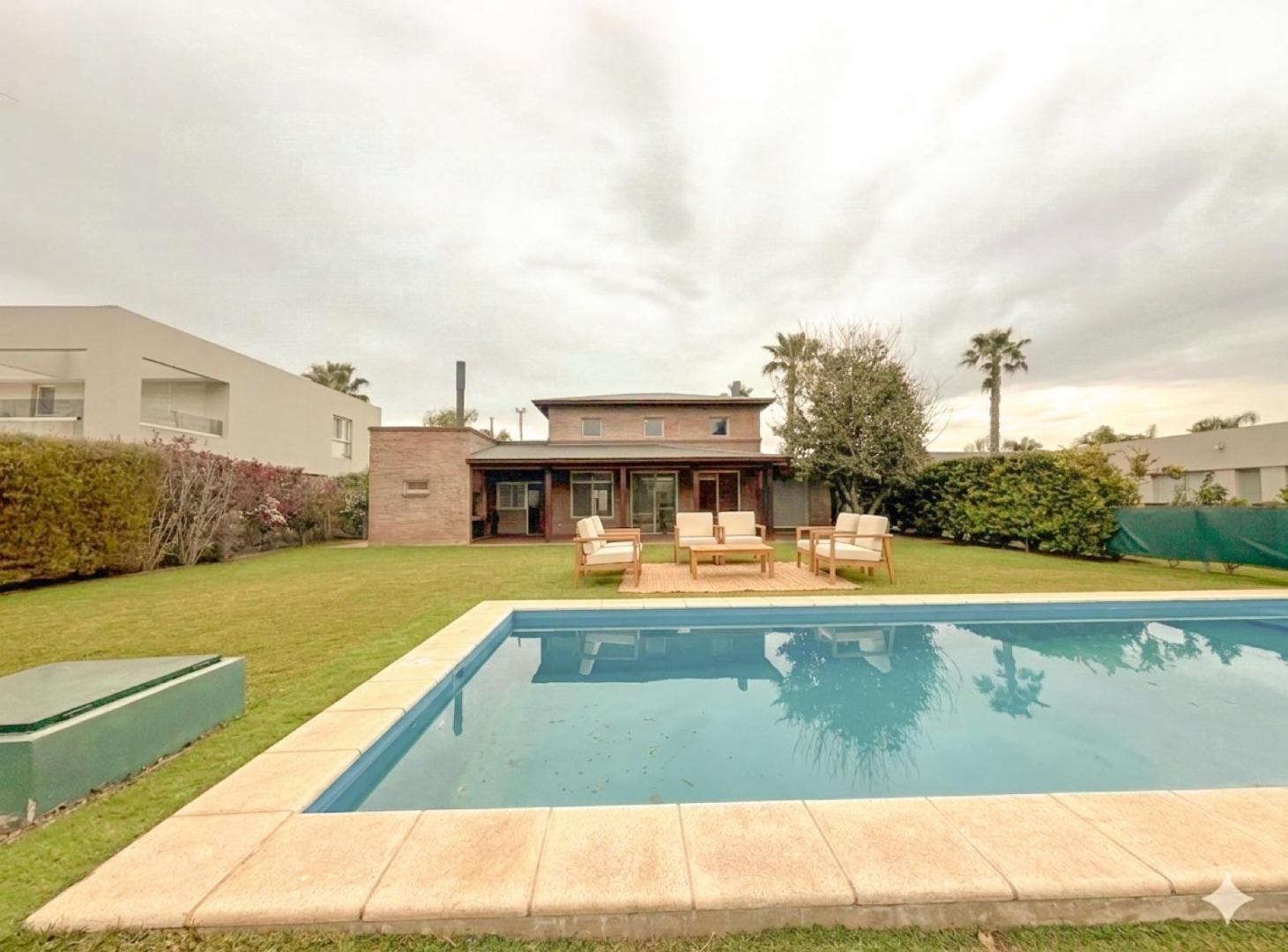 Foto de Casa 3 Dorm - Funes Hills Miraflores, imagen 4
