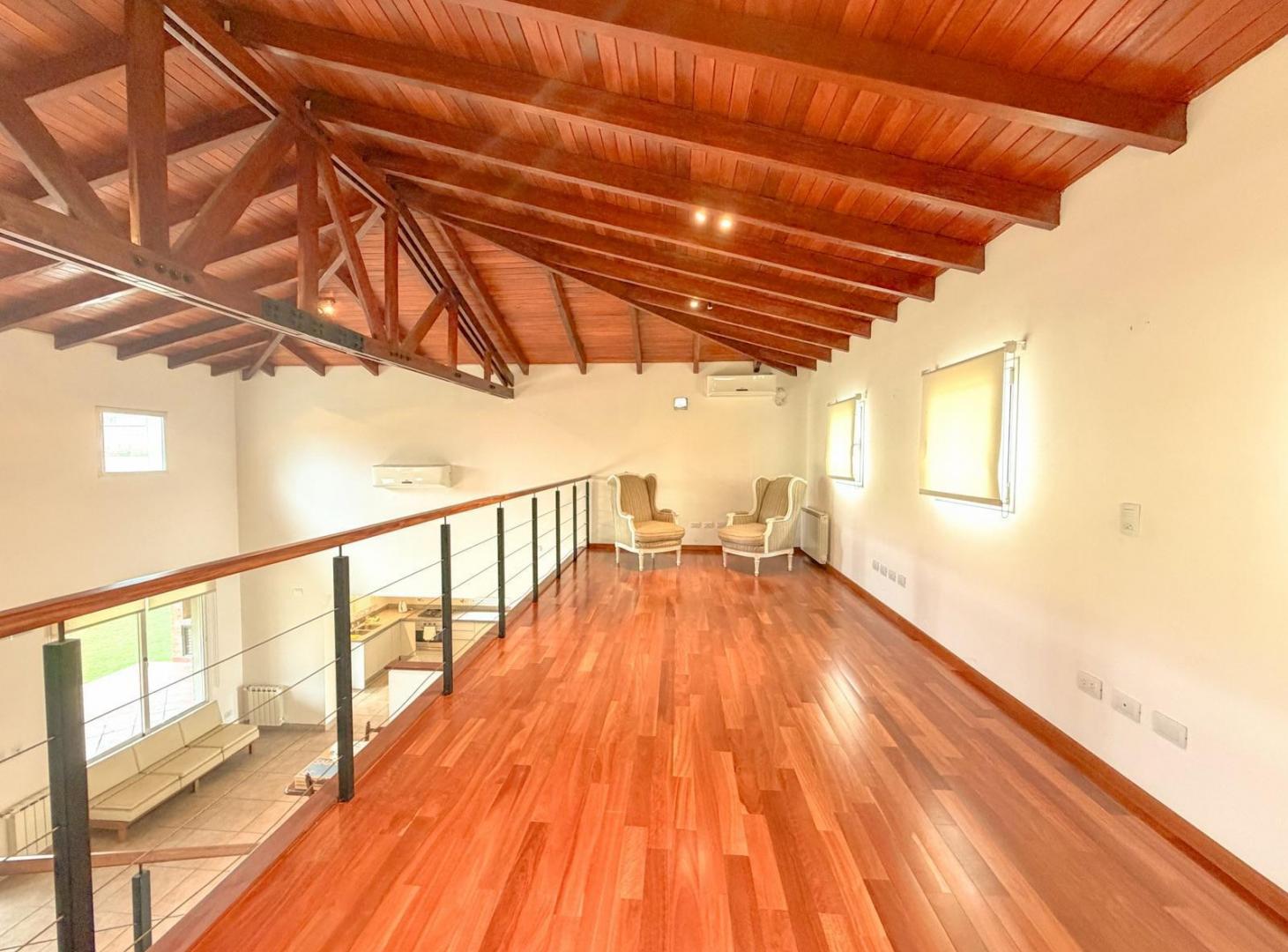 Foto de Casa 3 Dorm - Funes Hills Miraflores, imagen 2