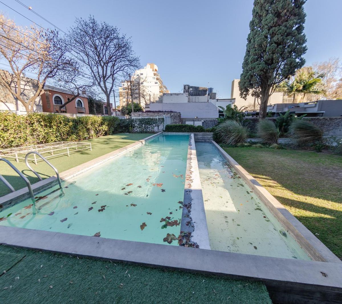 En Venta - Departamento Duplex de 3 Dorm. con Vista Al Río - Quincho y Pileta - Barrio Arroyito 3