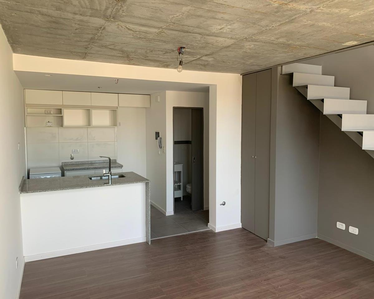 Foto de VENTA DEPARTAMENTO DE UN DORMITORIO CON COCHERA EN ARROYITO, imagen 5